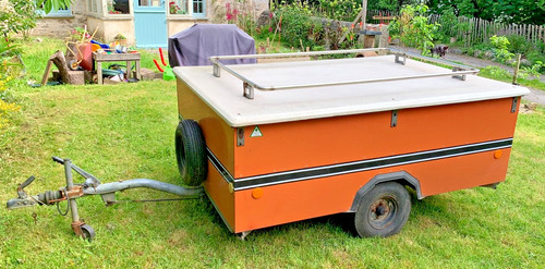 Heinemann trailer tent - , pop-up