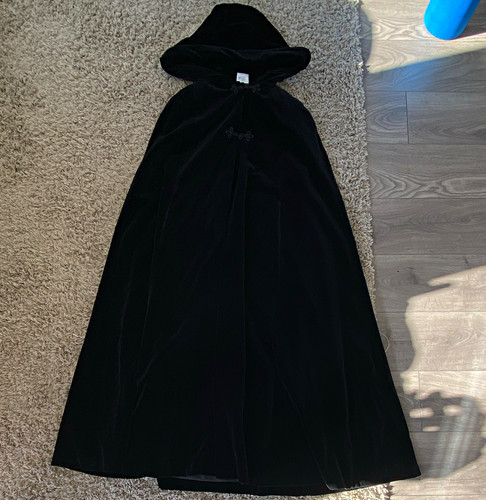 Laura ashley black - laura,