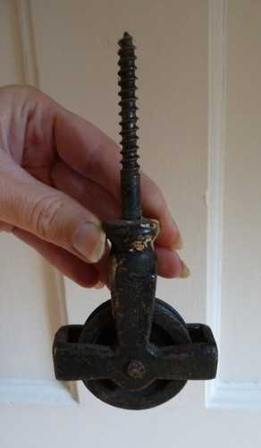 Vintage cast metal - vintage,
