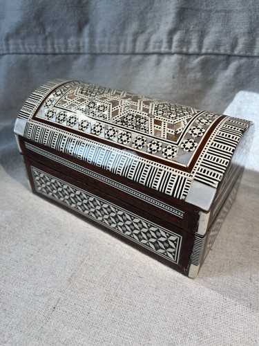 Vtg syrian mop - syrian, inlay