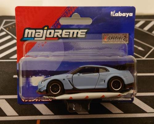 Majorette nissan nismo - majorette, gt-r