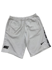 Nike Men's White Shorts Size L