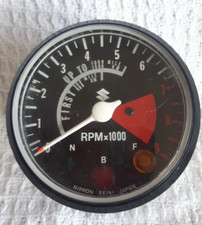 SUZUKI VINTAGE REV COUNTER