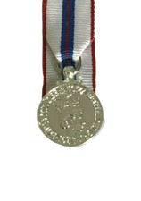 MINIATURE 1977 QUEEN`S SILVER