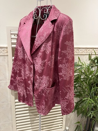 New size 22 susan - uk,