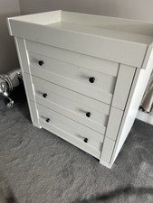 Mammas and Papas Changing Table with Drawers