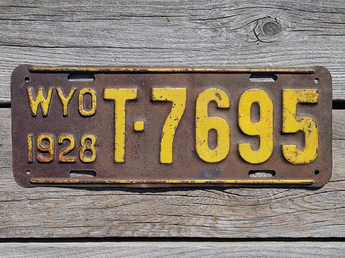 1928 wyoming truck license - truck,