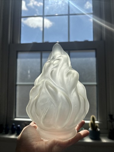 Vintage 1930s satin glass art - vintage,