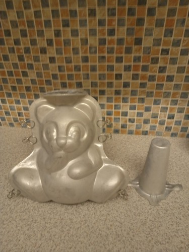 Used novelty wilton teddy - , bear