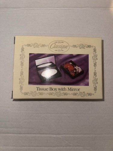 Vintage pocket tissue box with