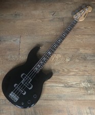 Yamaha BB424 Bass Guitar for