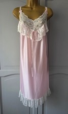 LADIES VTG LENGERIE EXCLUSIVES PINK SILKY SHINY NYLON NIGHTDRESS SIZE 16