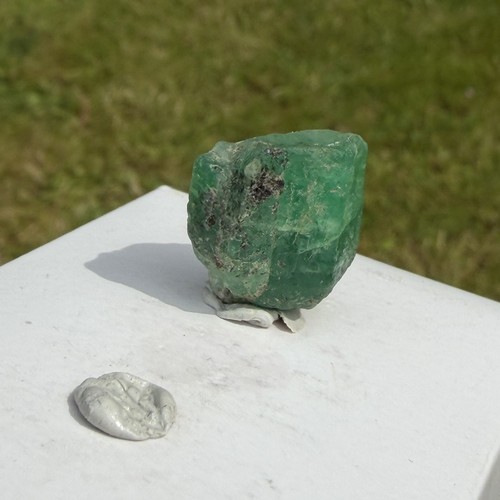 Natural raw emerald 50 - raw,