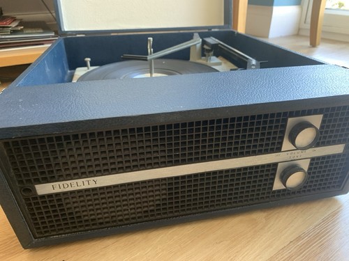 Fidelity record player - record,