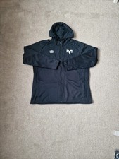 Umbro Black Hooded Lightweight