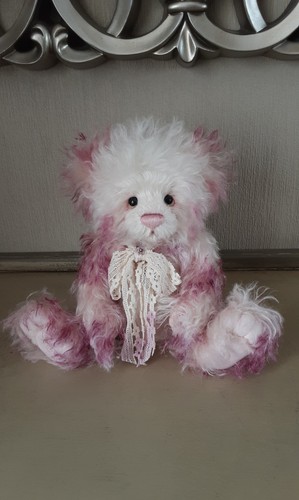 Charlie bears - charlie,