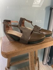 Folk Handmade Portugal Leather