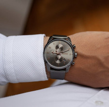 MENS BOSS WATCH MESH STRAP & GREY DIAL 1513837 SKYMASTER GENUINE UK STOCK