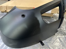 RH front bumper corner