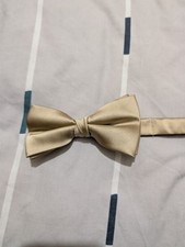 Moss 1851 Gold Champagne Bow