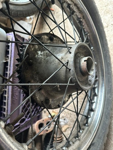 Triumph t120 t140 t150 rear - triumph,