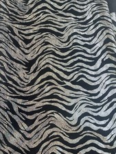 2 Metres Black and Silver