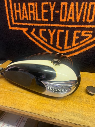 2007 triumph bonneville fuel - triumph,