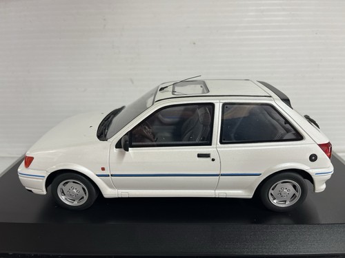 Otto mobile scale - scale, resin