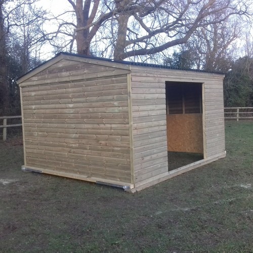 Mobile field shelter - shelter, with