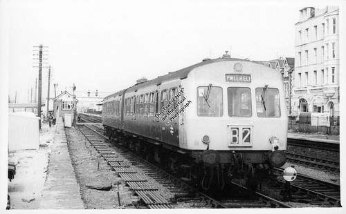 1968 barmouth train station - barmouth,