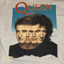 Vintage 90’s Queen “The