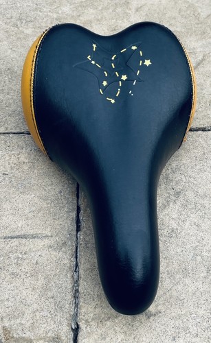 Carrera bike seat - 16,