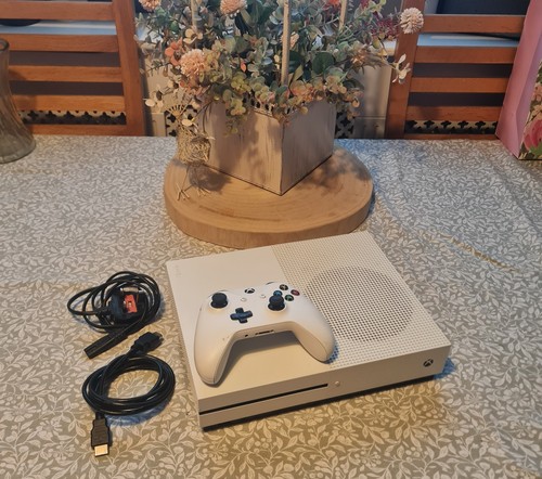 Microsoft xbox one 500gb - one, s