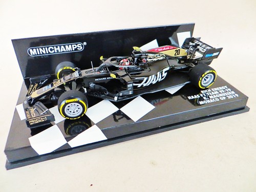 Minichamps rich energy haas - minichamps,