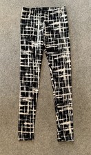 Atmosphere Printed Mid Rise