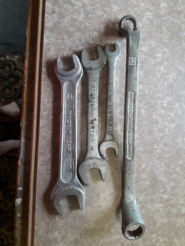 Car maker specific spanners - car,