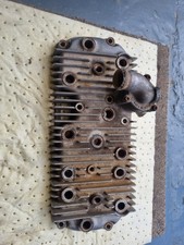 Suzuki GT 750 Cylinder head