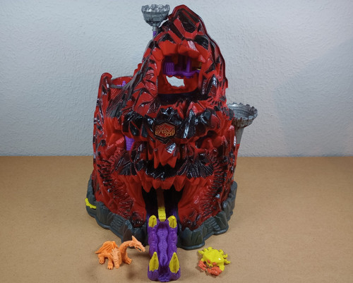 Mighty max trapped - max,