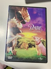 Babe . A little pig goes a