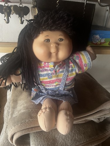 Original cabbage patch doll - cabbage,