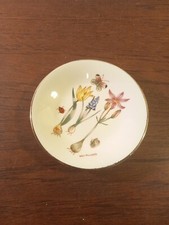 Vintage 1980s Royal Kendal