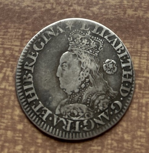 Elizabeth the first - first, 1562