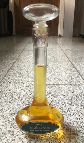 Avon elegance bud - vase, cologne
