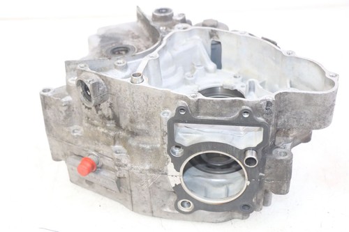 Engine lower casing yamaha - engine,