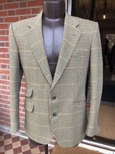 STUNNING JOHN G HARDY Wool