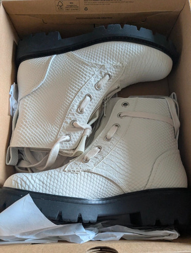Ugg white leather - , daren