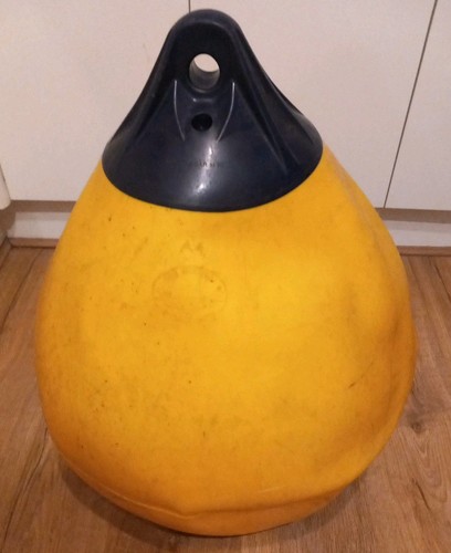 Inflatable polyform yellow - inflatable,