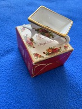 Royal albert old Country Roses