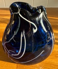 1961-62 Whitefriars glass random white stripes vase, 9577