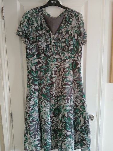 Per una floral tea dress - floral,